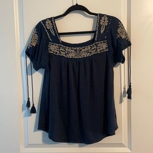 Kimes Ranch Women’s Willow top